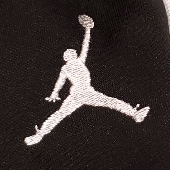 Nike Air Jordan Active Drawstring Running Athletic Pants Youth Boys Size 6 Black - Picture 4 of 7